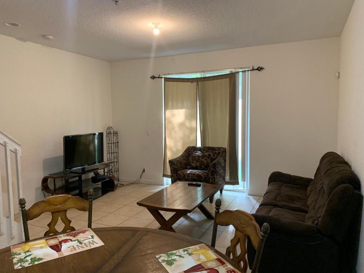 Bedroom Suite In Lauderdale Lakes Townhome 劳德代尔堡 外观 照片