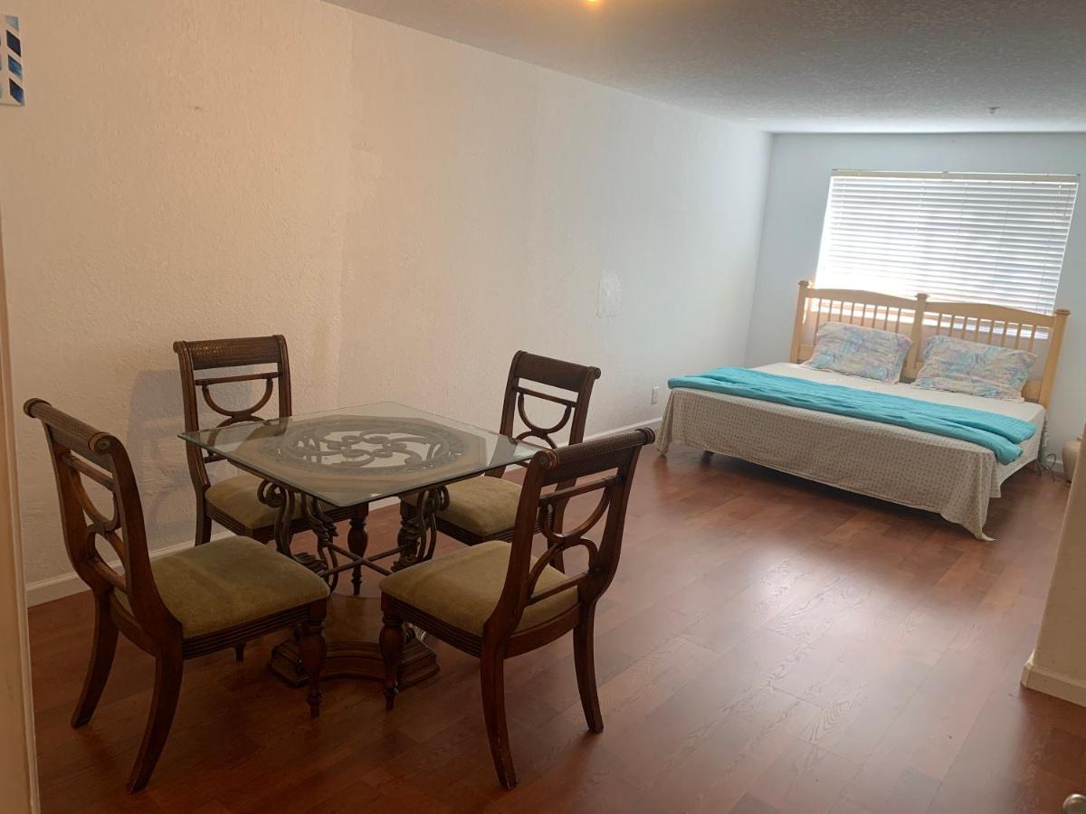 Bedroom Suite In Lauderdale Lakes Townhome 劳德代尔堡 外观 照片