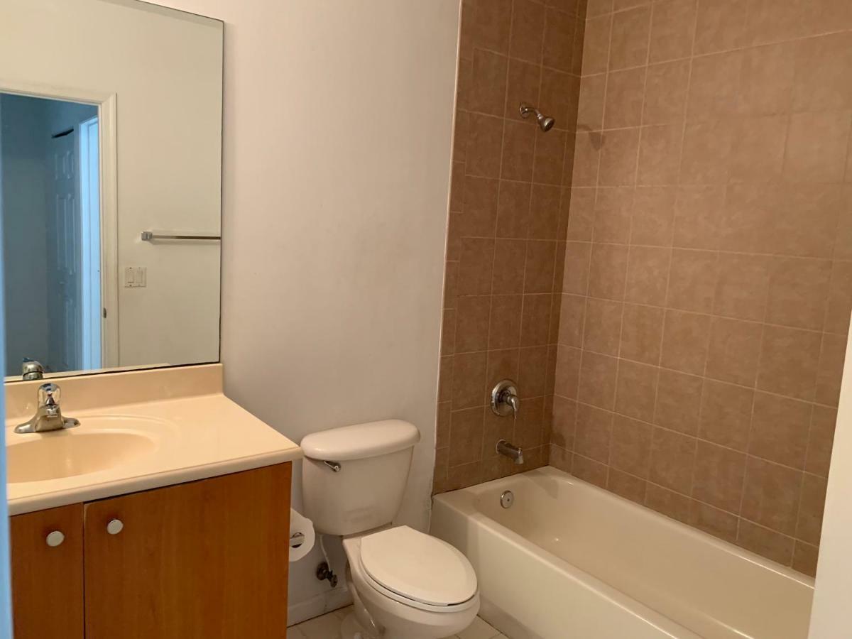 Bedroom Suite In Lauderdale Lakes Townhome 劳德代尔堡 外观 照片